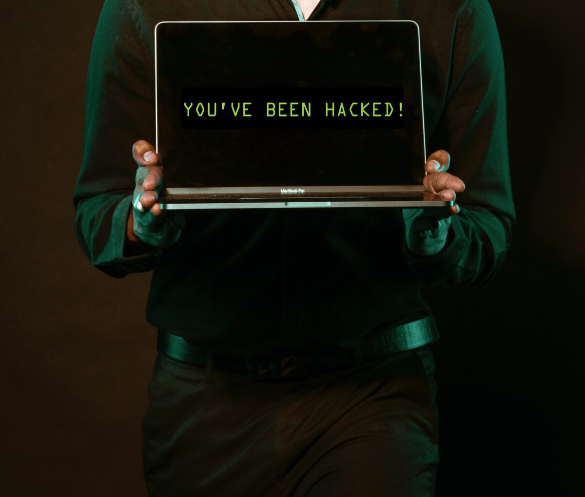 Computer security you've been hacked advise sample image Security Architect Srl